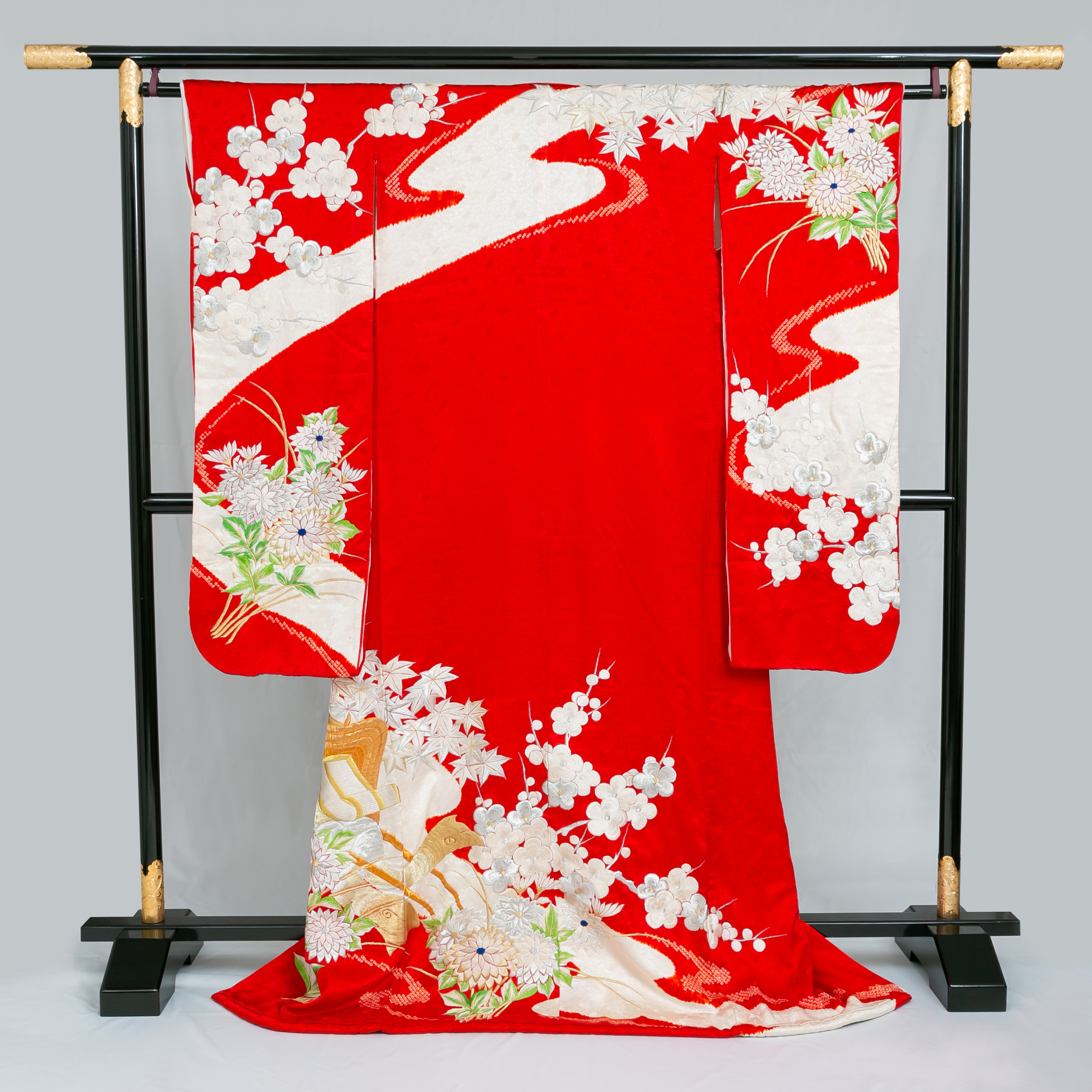 ギャラリー｜ 愛知県で和装前撮り。本格、正絹着物のバリエーションが 